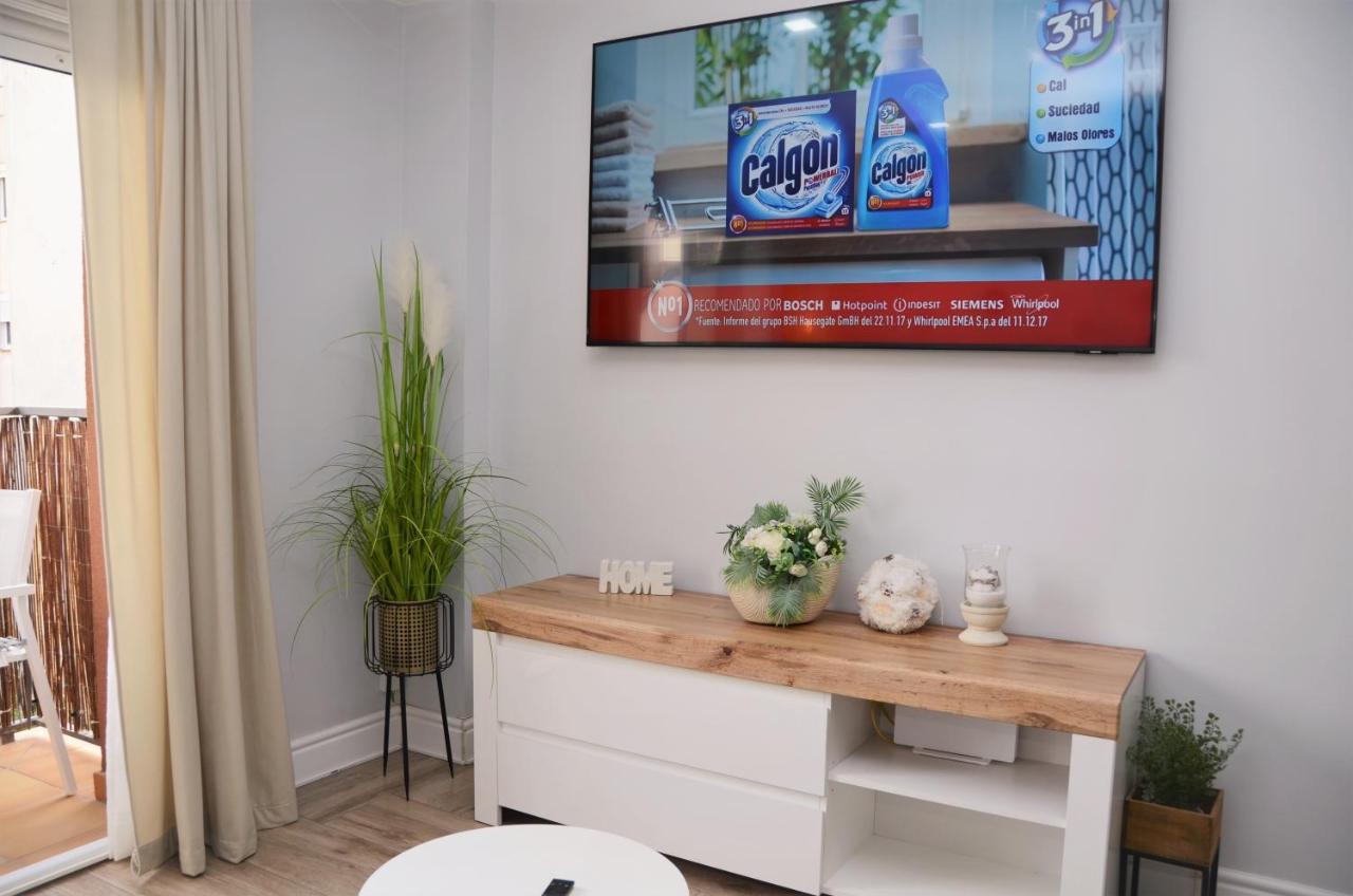 Apartamento Sofia ปิเนดาเดมาร์ ภายนอก รูปภาพ