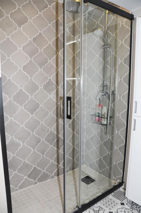 Apartamento Sofia ปิเนดาเดมาร์ ภายนอก รูปภาพ