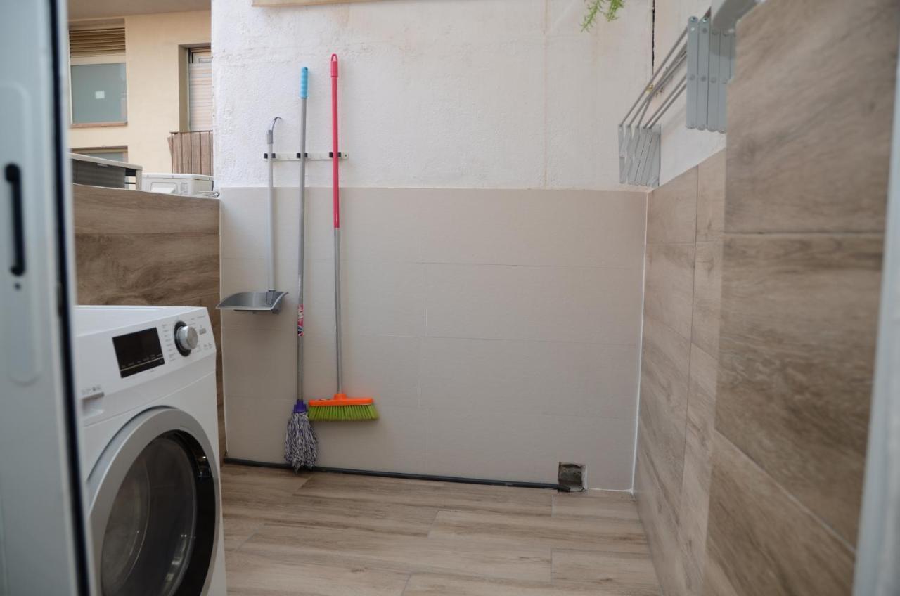 Apartamento Sofia ปิเนดาเดมาร์ ภายนอก รูปภาพ